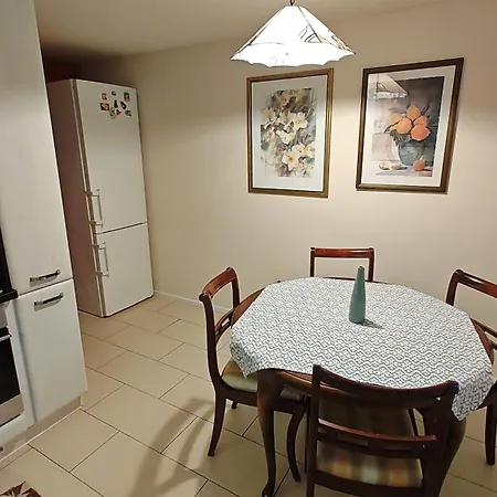 Apartman Martina - Family Entire Holiday Home 아파트 *