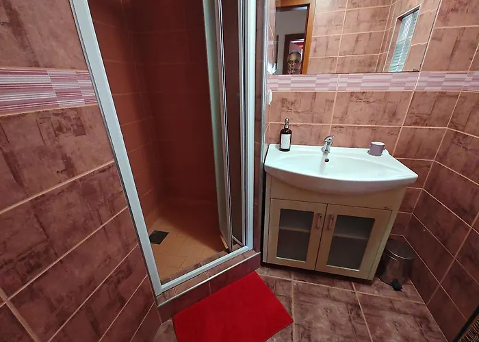 Martina - Entire Appartamento *